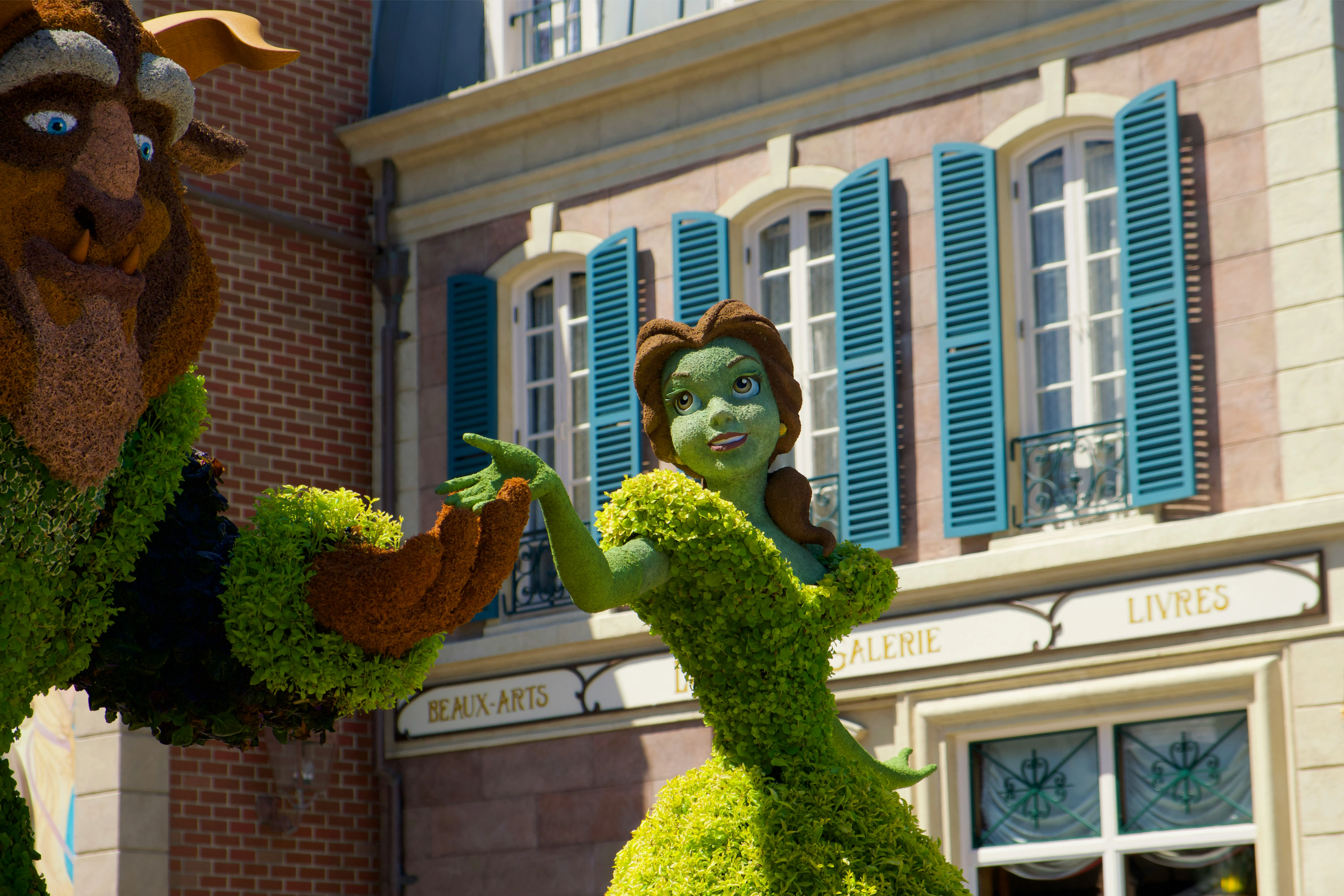 Belle and Beast topiaries at EPCOT